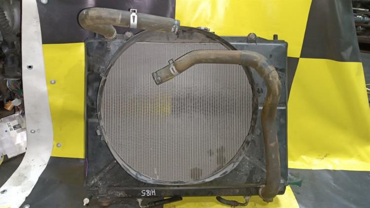 Радиатор основной Мицубиси Паджеро в Бахчисарае 105204