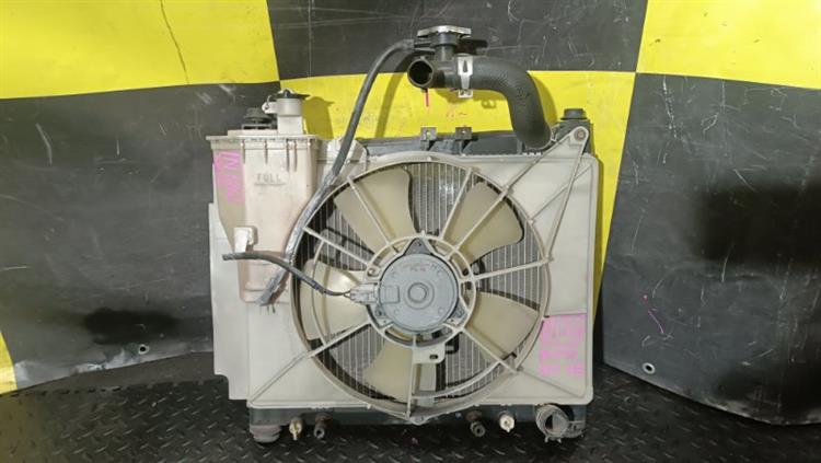 Радиатор основной Тойота Пробокс в Бахчисарае 116750