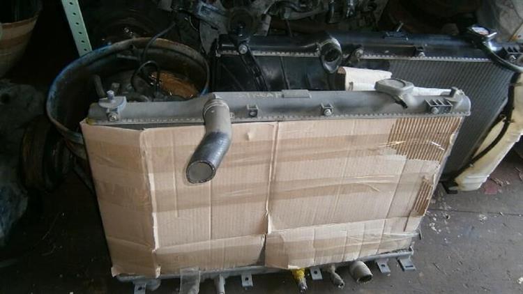 Радиатор основной Хонда Стрим в Бахчисарае 11958