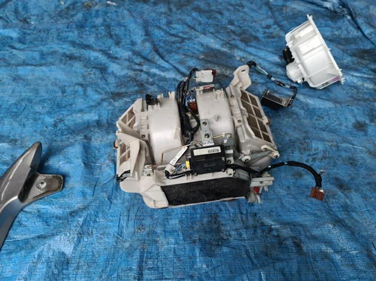 Мотор печки Хонда Легенд в Бахчисарае 206136
