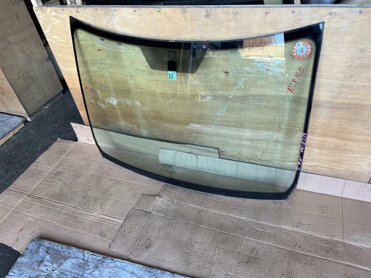 Лобовое стекло Тойота Рактис в Бахчисарае 236537