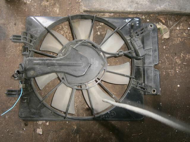 Диффузор радиатора Хонда СРВ в Бахчисарае 24032