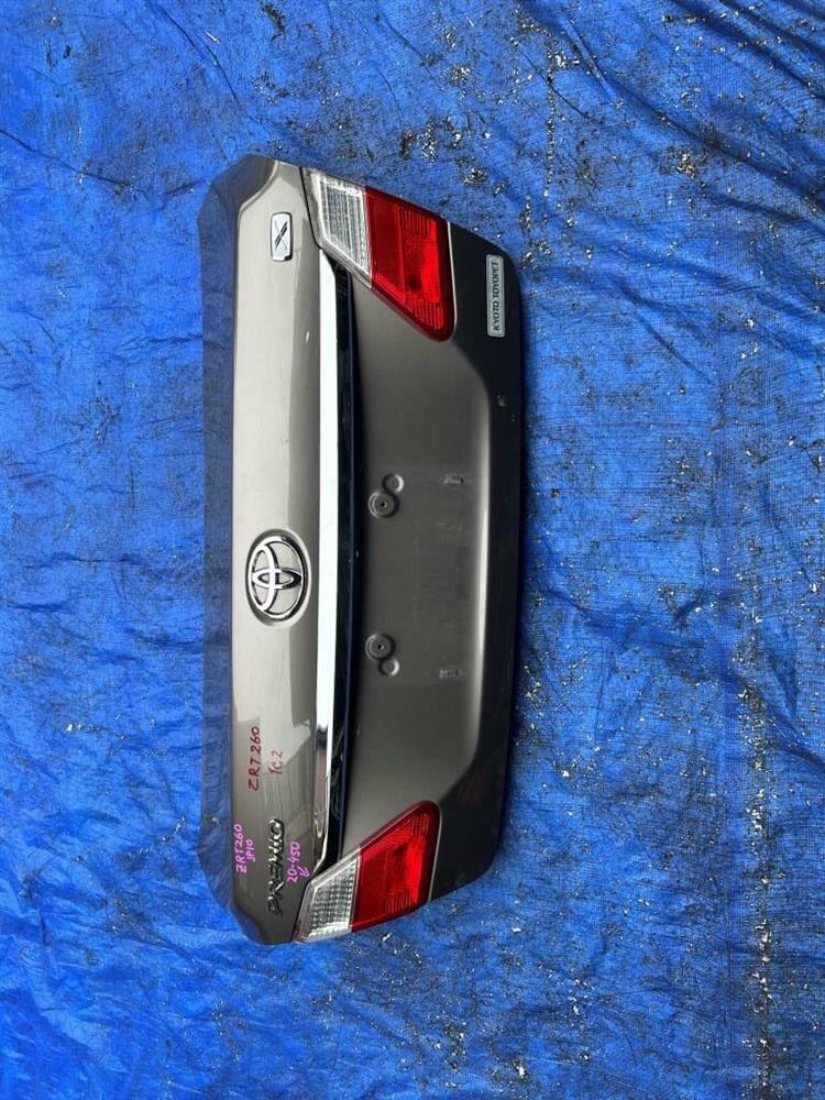 Крышка багажника Тойота Премио в Бахчисарае 240654