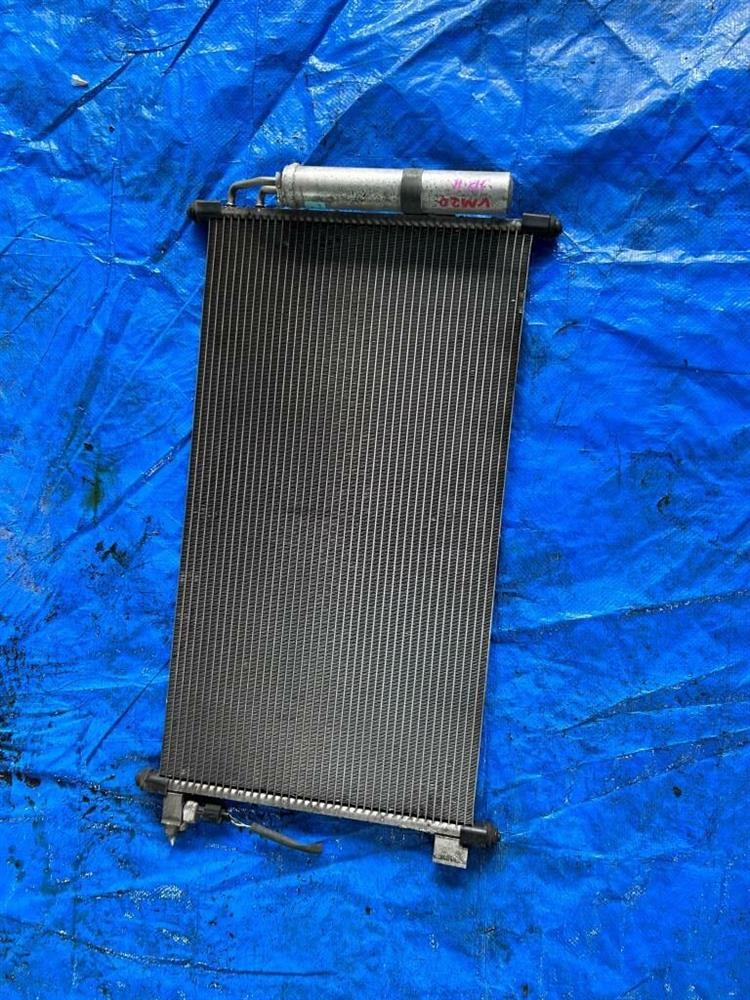 Радиатор кондиционера Ниссан НВ 200 в Бахчисарае 245873