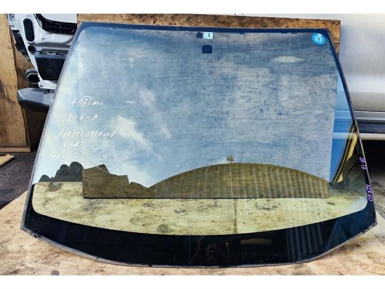 Лобовое стекло Тойота Ноах в Бахчисарае 255790