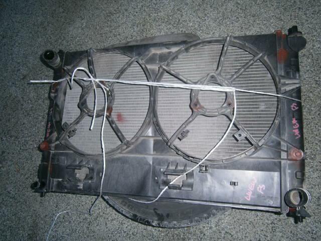 Диффузор радиатора Мазда МПВ в Бахчисарае 31232