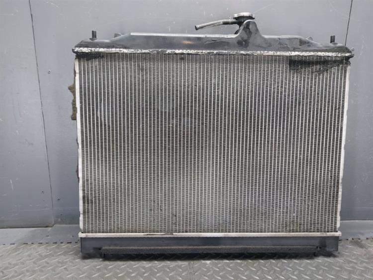 Радиатор основной Ниссан Серена в Бахчисарае 476433