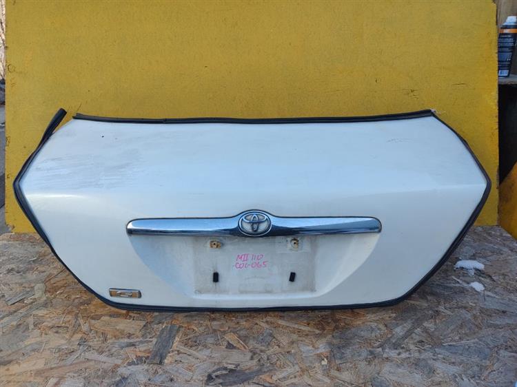 Крышка багажника Тойота Марк 2 в Бахчисарае 50781
