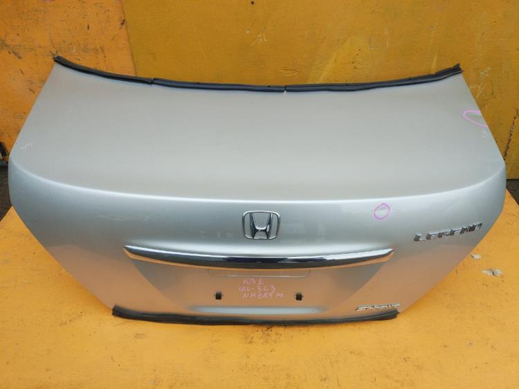 Крышка багажника Хонда Легенд в Бахчисарае 555211