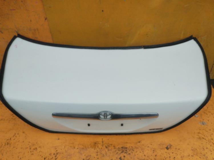 Крышка багажника Тойота Марк 2 в Бахчисарае 555391