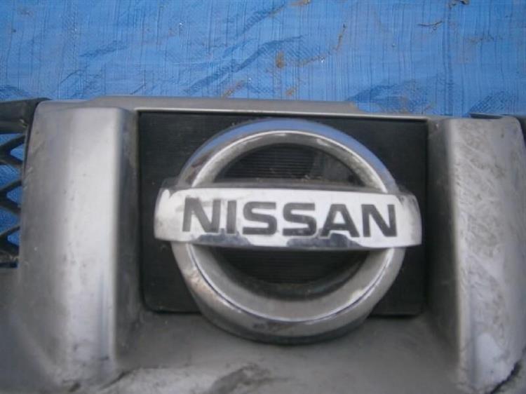 Решетка радиатора Ниссан Вингроуд в Бахчисарае 63832
